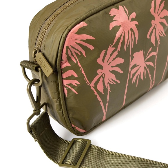 Aloha Collection Paumalu (by Coco Ho) Le Tour - Olive - Picture 2 of 3